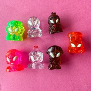 Gogo’s Crazy Bones “ALIEN” 7pc lot. Vintage 1999 Collection